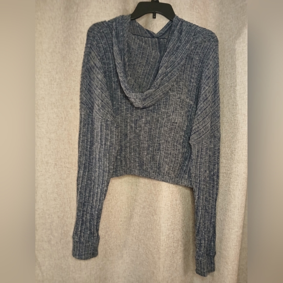 AEROPOSTALE WOMEN'S LARGE LONG SLEEVE BLUE TOP - Picture 3 of 4